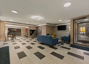 Econo Lodge Rockford Casino Area hotel thumbnail 6