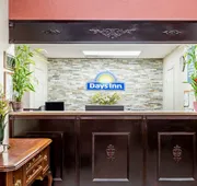 Days Inn by Wyndham Hendersonville hotel detail image 3
