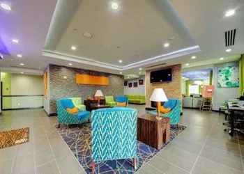 Comfort Inn & Suites Tulsa I-44 West - Rt 66 hotel thumbnail 6
