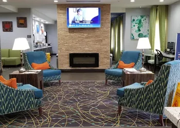Comfort Inn & Suites Tulsa I-44 West - Rt 66 hotel thumbnail 7