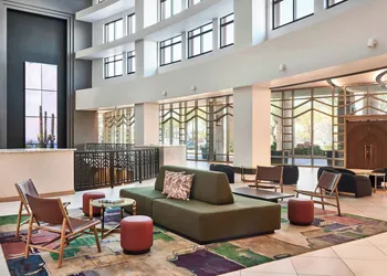 Renaissance® Phoenix Glendale Hotel & Conference Center hotel thumbnail 6
