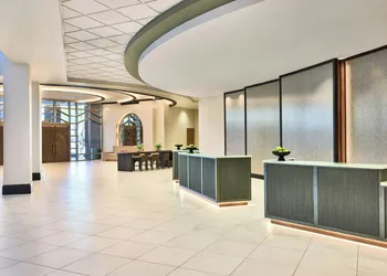 Renaissance® Phoenix Glendale Hotel & Conference Center hotel thumbnail 7