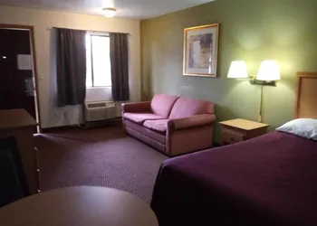 Centralia Inn hotel thumbnail 4