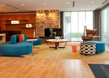Fairfield Inn & Suites by Marriott Lethbridge hotel thumbnail 4
