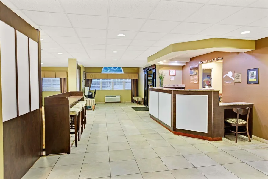 Microtel Inn & Suites by Wyndham Bryson City hotel detail image 2