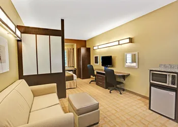 Microtel Inn & Suites by Wyndham Bryson City hotel thumbnail 7