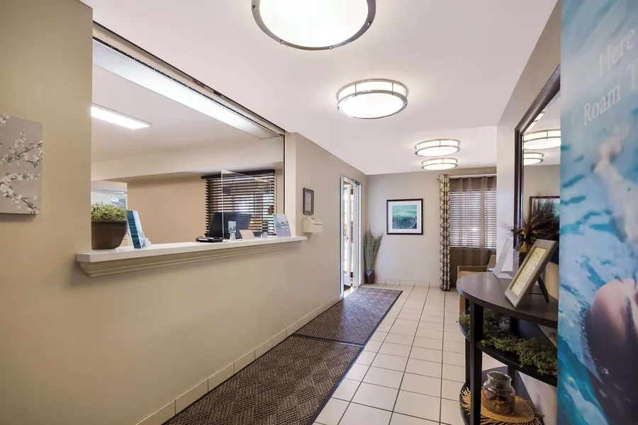 Sonesta Simply Suites St Louis Earth City hotel detail image 2