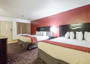 Red Roof Inn Oklahoma Airport – I-40 W/Fairgrounds hotel thumbnail 7