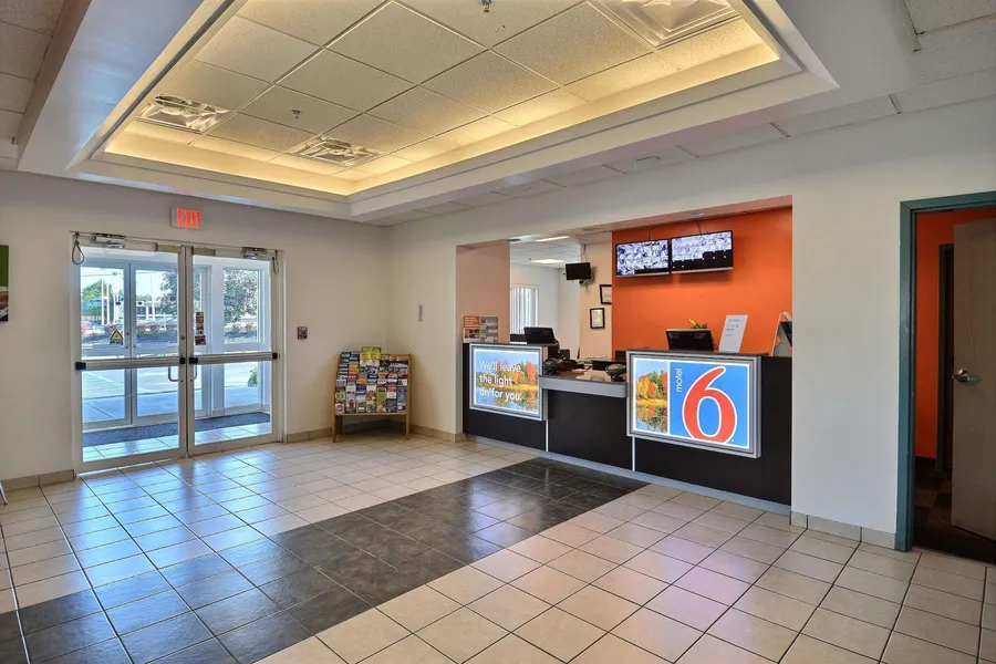 Motel 6 Tewksbury, MA - Boston hotel detail image 2