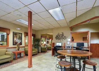 Studio 6 Minot, ND hotel thumbnail 3