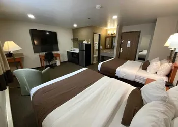 Studio 6 Minot, ND hotel thumbnail 5