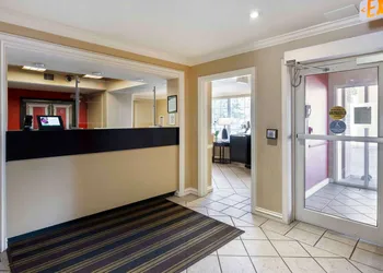 Extended Stay America Suites Cleveland Airport North Olmsted hotel thumbnail 2