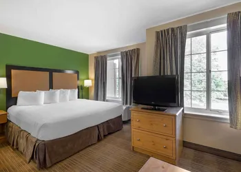 Extended Stay America Suites Cleveland Airport North Olmsted hotel thumbnail 8