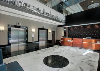 Courtyard by Marriott New York City Manhattan Fifth Avenue hotel thumbnail 2