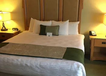 Brian Head Lodge hotel thumbnail 3