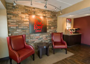 Red Roof Inn Rockford East – Casino District hotel thumbnail 5