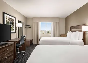 Baymont by Wyndham Rawlins hotel thumbnail 6