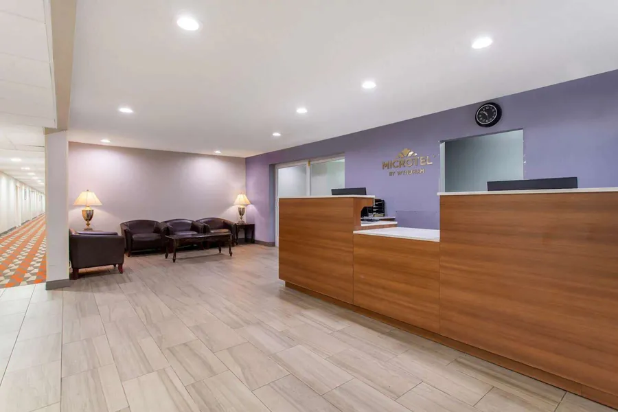 Microtel Inn & Suites by Wyndham Philadelphia Airport hotel detail image 2