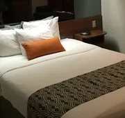 Microtel Inn & Suites by Wyndham Philadelphia Airport hotel detail image 4