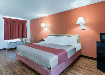Motel 6 Newport News, VA hotel thumbnail 5