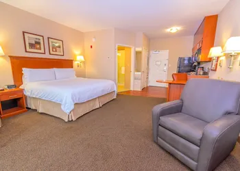 Candlewood Suites Houston I-10 East by IHG hotel thumbnail 7