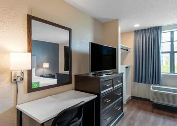 Extended Stay America Premier Suites - Miami - Airport - Doral - 87th Avenue South hotel thumbnail 6