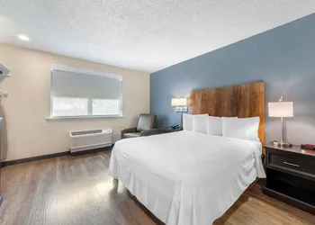 Extended Stay America Premier Suites - Miami - Airport - Doral - 87th Avenue South hotel thumbnail 8