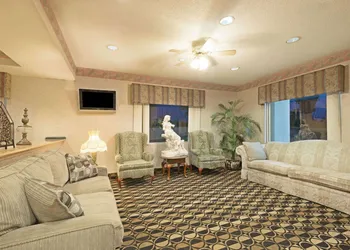 Days Inn by Wyndham Greenville hotel thumbnail 5