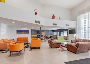 Quality Inn & Suites Denver Airport - Gateway Park hotel thumbnail 2