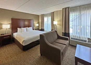 Concord Suites hotel thumbnail 7