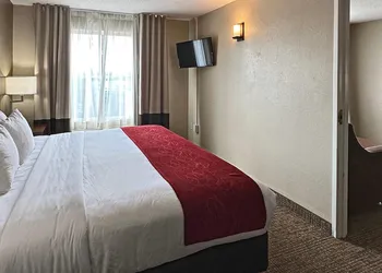 Concord Suites hotel thumbnail 8