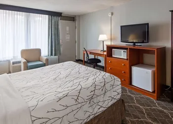Best Western Fredericksburg hotel thumbnail 8