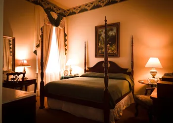 The Guest House Historic Mansion hotel thumbnail 7