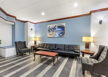 Quality Inn Windsor Mill - Baltimore hotel thumbnail 3