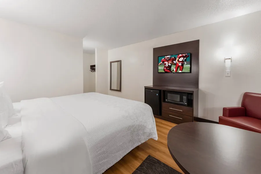 Red Roof Inn PLUS+ Columbus - Worthington hotel detail image 6