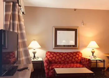 Hawthorn Extended Stay by Wyndham Conyers hotel thumbnail 4