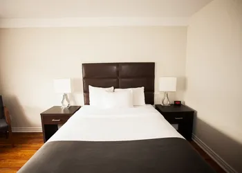 Hôtel Newstar Montréal hotel thumbnail 4