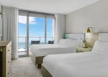 Marriott's Crystal Shores hotel thumbnail 3