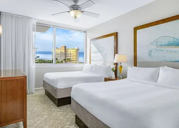 Marriott's Crystal Shores hotel thumbnail 4
