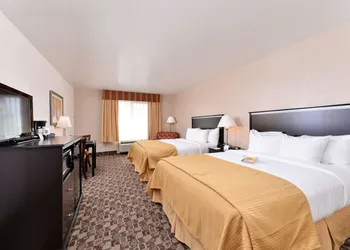 Quality Inn Vernal near Dinosaur National Monument hotel thumbnail 3