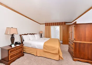 Quality Inn Vernal near Dinosaur National Monument hotel thumbnail 4