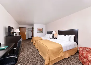 Quality Inn Vernal near Dinosaur National Monument hotel thumbnail 7