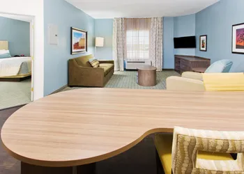 Candlewood Suites Corpus Christi-Naval Base Area by IHG hotel thumbnail 8