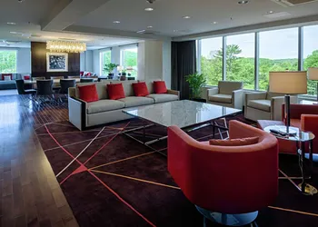 DoubleTree by Hilton Hotel Bristol, Connecticut hotel thumbnail 2