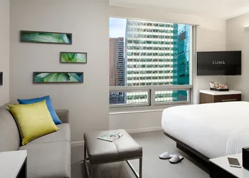 LUMA Hotel Times Square hotel thumbnail 5