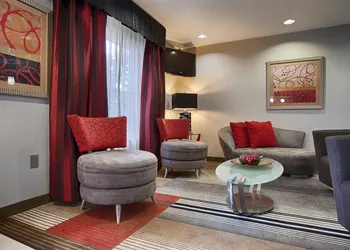 Best Western Plus Goodman Inn & Suites hotel thumbnail 3