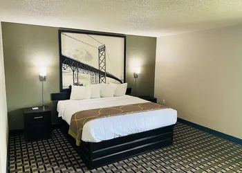 Super 8 by Wyndham Wyoming/Grand Rapids Area hotel thumbnail 6