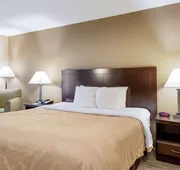 Quality Inn I-70 Near Kansas Speedway hotel detail image 7