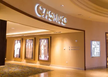 Hollywood Casino & Hotel St. Louis hotel thumbnail 2