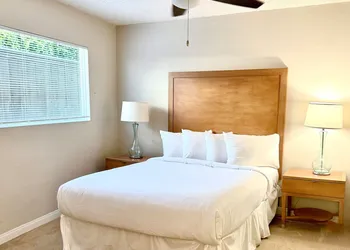 La Jolla Riviera Inn hotel thumbnail 7